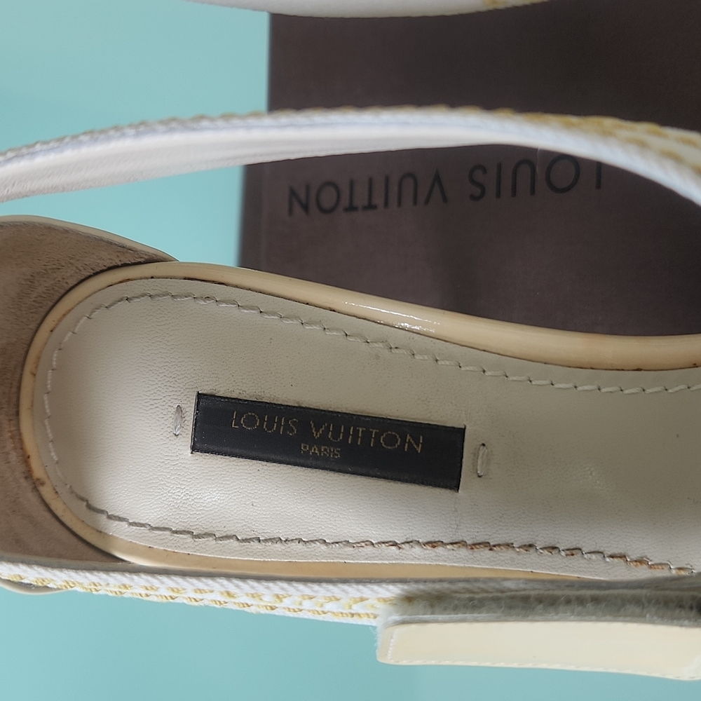 Louis Vuitton sandals. Size 37.5. Ivory color. - Picture 10 of 12